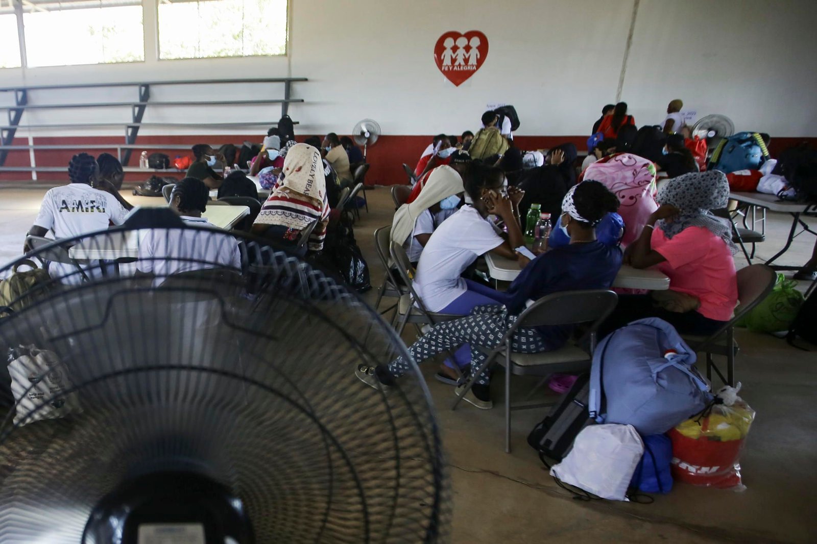 Crisis migratoria: Guatemala Abre Centro para Deportados en la Frontera Con México
