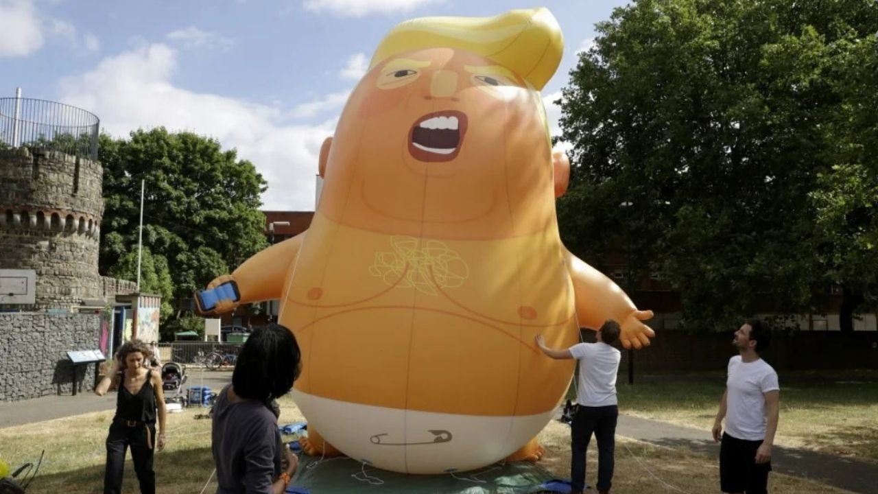 Cantidad de Estadounidenses que Piden Volverse Británnicos Alcanza Cifras Récord Tras Rugeo de Trump