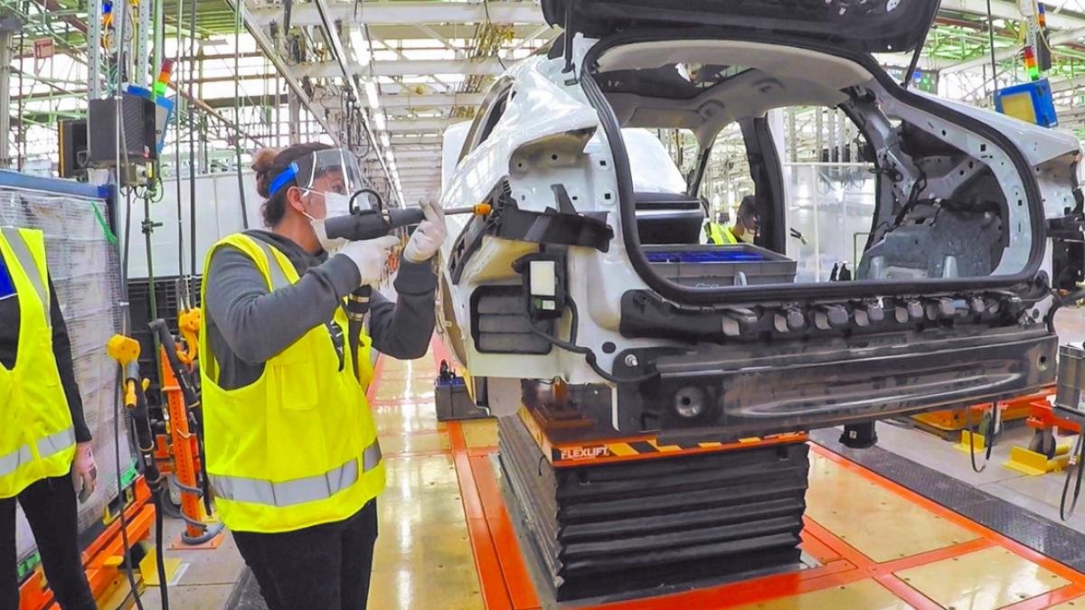Ford Sube Los Precios de SUS Modelos Armados en México por Los Aranceles de Trump