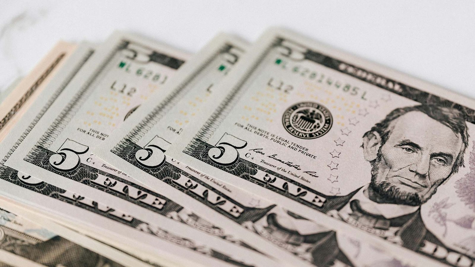 Así Cotiza precio del Dólar Hoy Domingo 8 de Junio ​​de 2025 en México y la Frontera Norte