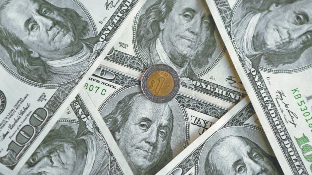 Peso mexicano se Aprecia Contra El Dólar; Taca su mejor nivel desde agosto