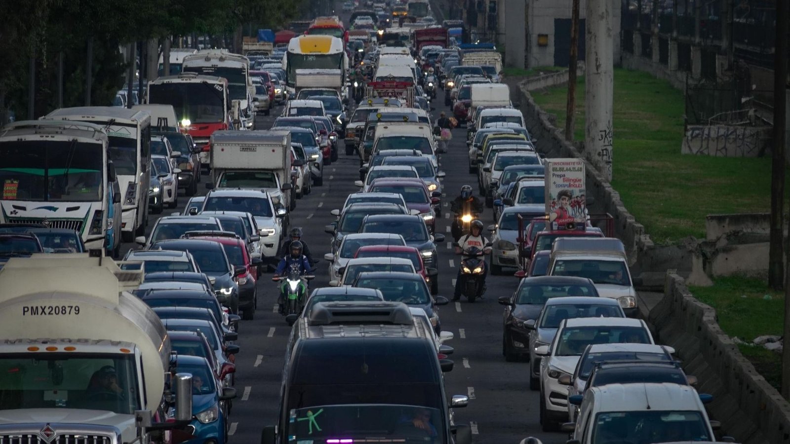Hoy no circula, ¿autos descansan y cuáles puede circular este lunes 29 de septiembre?