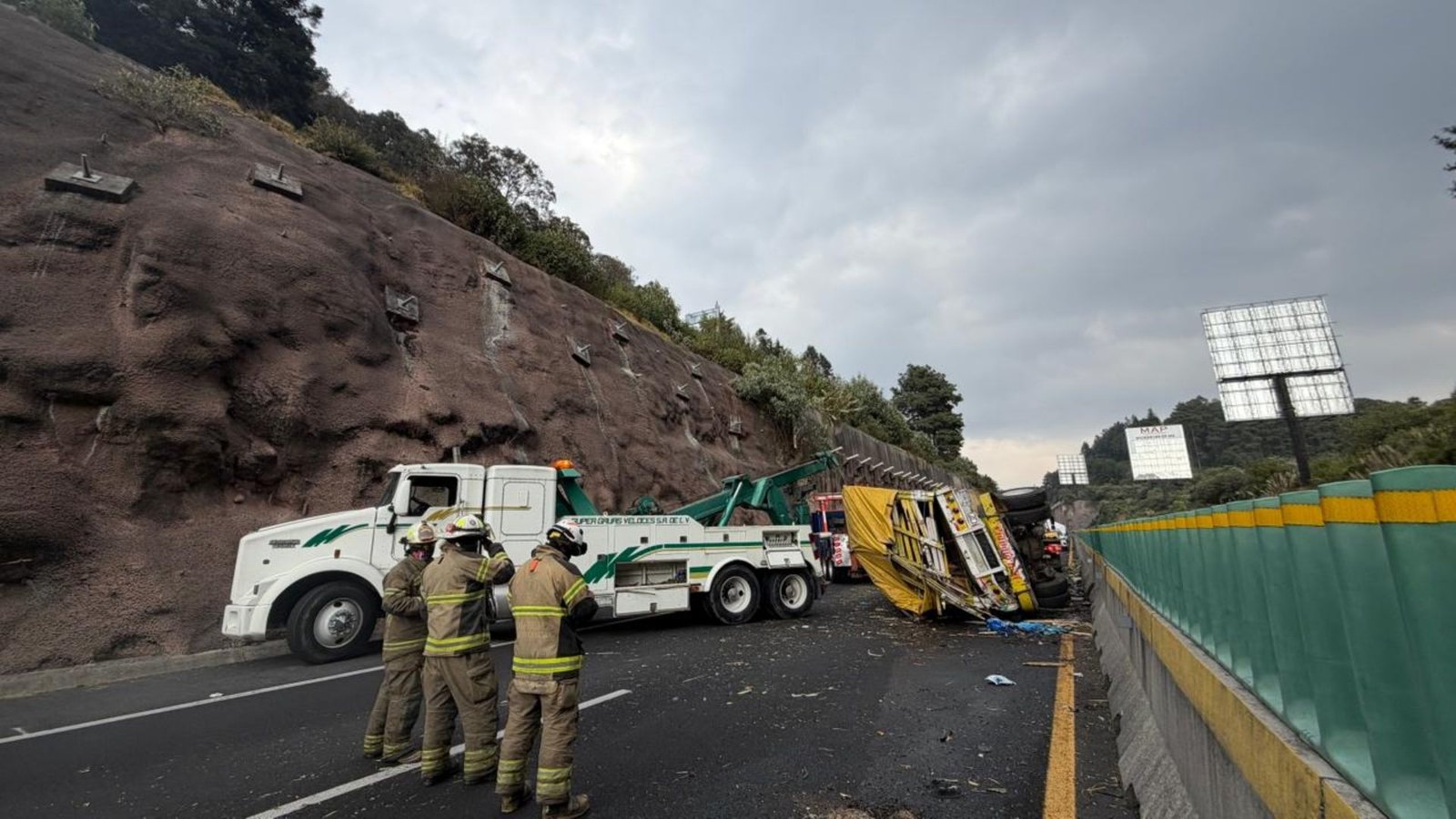 Accidente en Carretera México-Toluca Genera Tránsito Lento Cerca de la Marquesa
