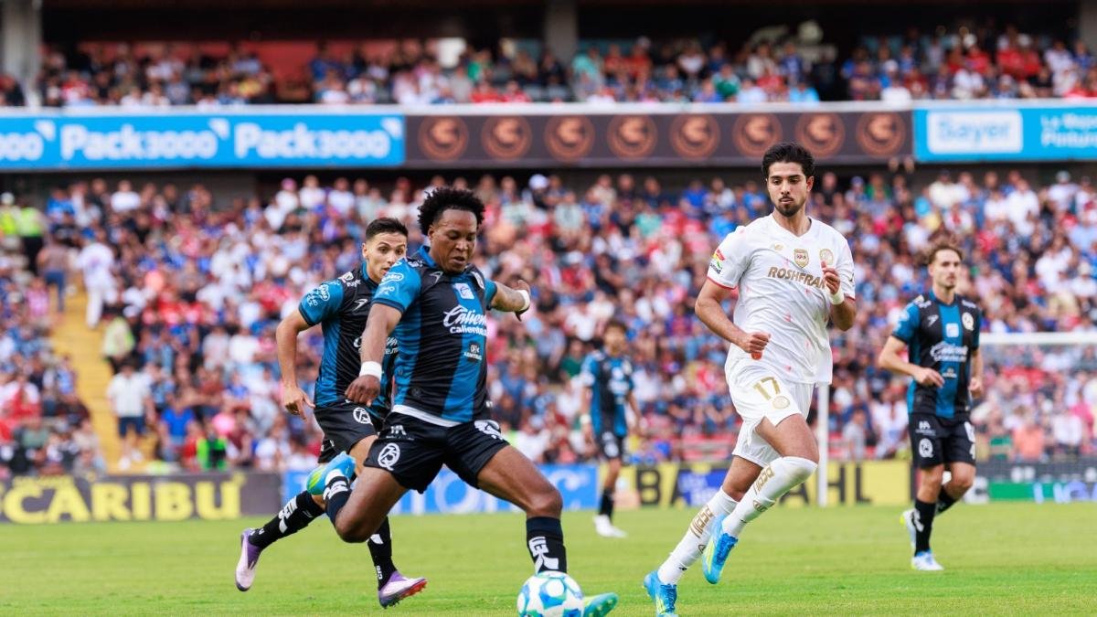 Querétaro y Atlético San Luis dan campanadas con triunfos ante Toluca y Monterrey