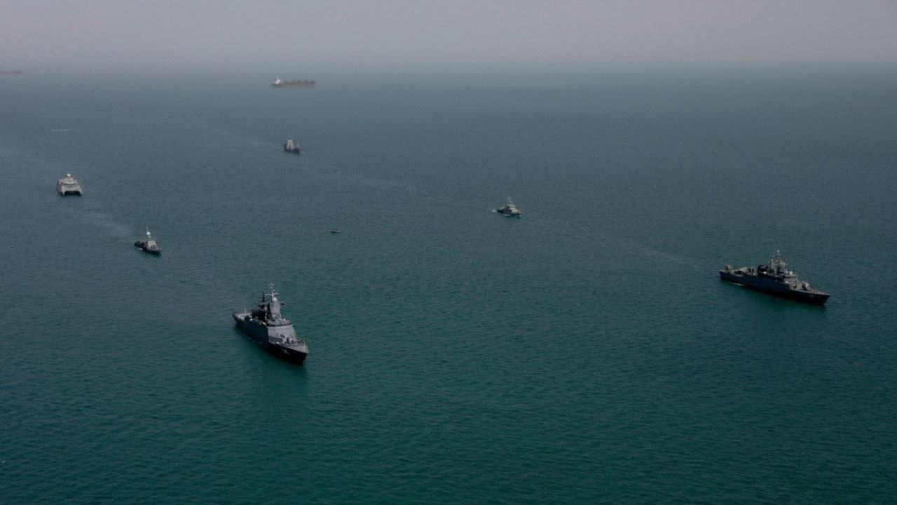 Guerra de UE vs Irán: ¿por qué sigue cerrado el estrecho de Ormuz?