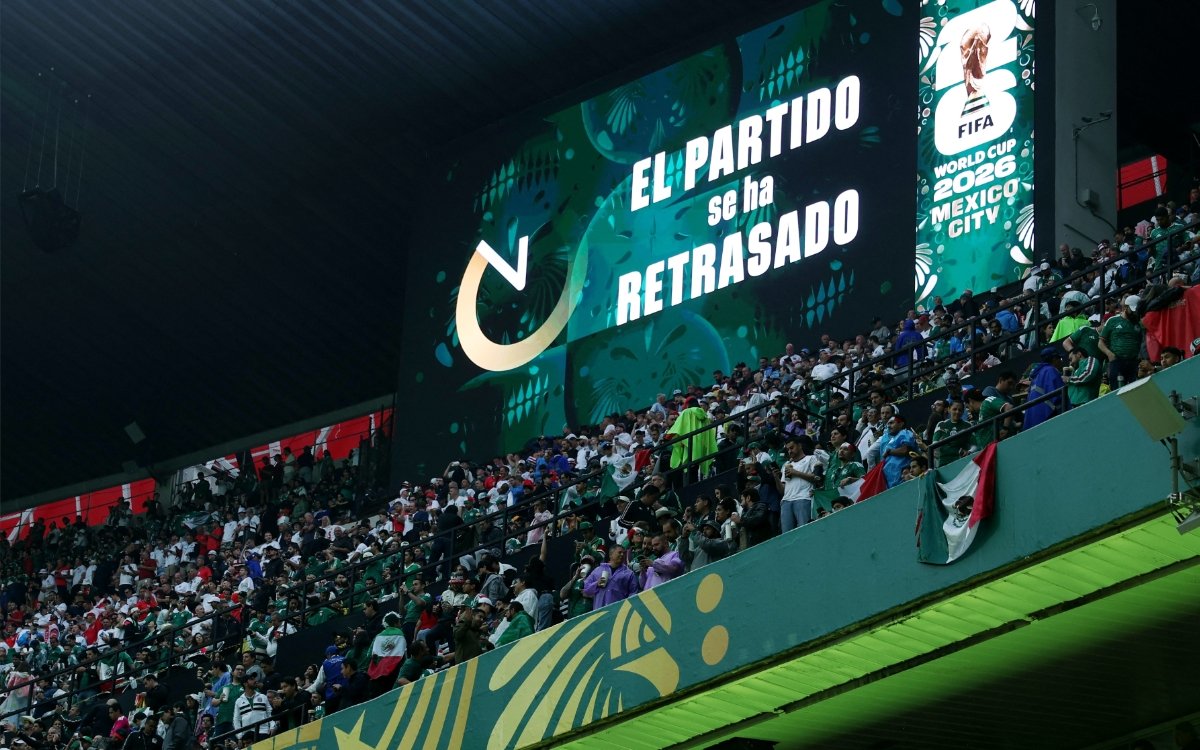 México vs Inglaterra se retrasa una hora por tormenta
